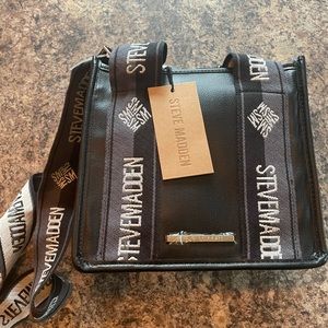 Steve Madden Viral Tik Tok BWebber Tote
